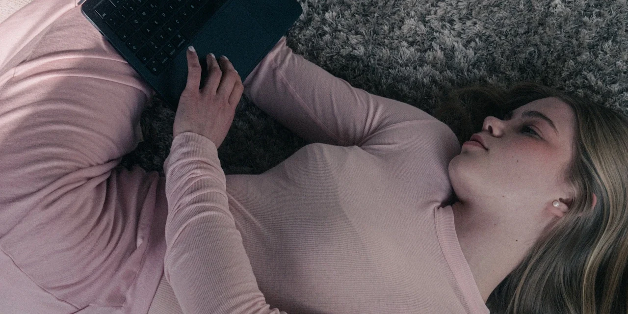 Dating Burnout is Real: Why Modern Singles Are Stepping Back from Apps and Relationships