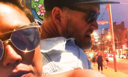 When an Ex Reached Out After Years: What It Really Means