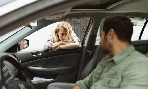 From Breakdown to Breakthrough: Finding Yourself After a Traumatic Divorce